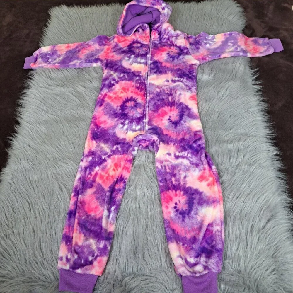 The Children's Place Tie Dye One Piece Pajamas Girl's Size 5/6